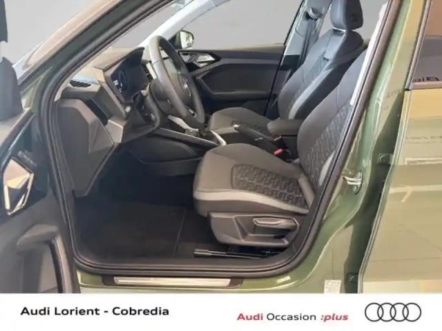 Audi A1 sportback 25 tfsi 95ch design s tronic 7 — photo 7