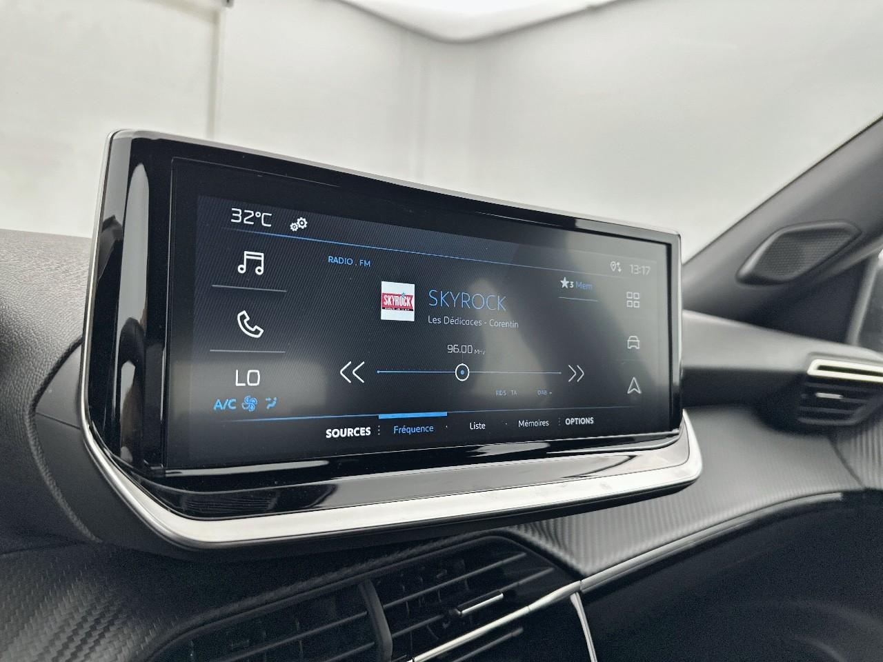 Peugeot 2008 100 s&s bvm6 style — photo 22