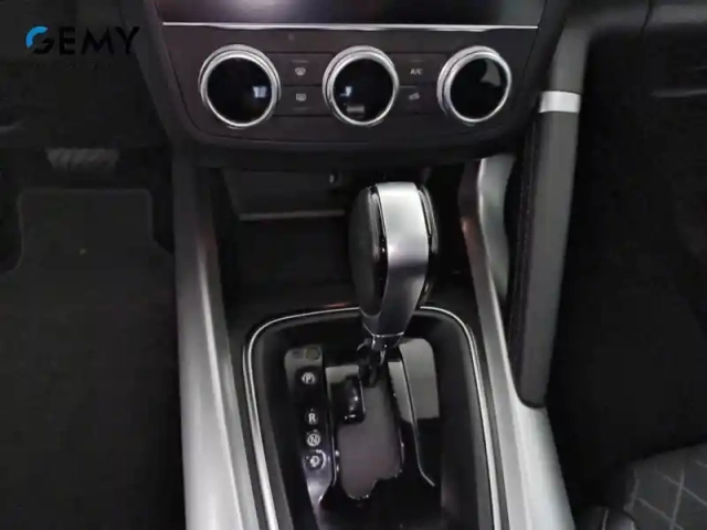 Renault Kadjar tce 140 fap edc — photo 14