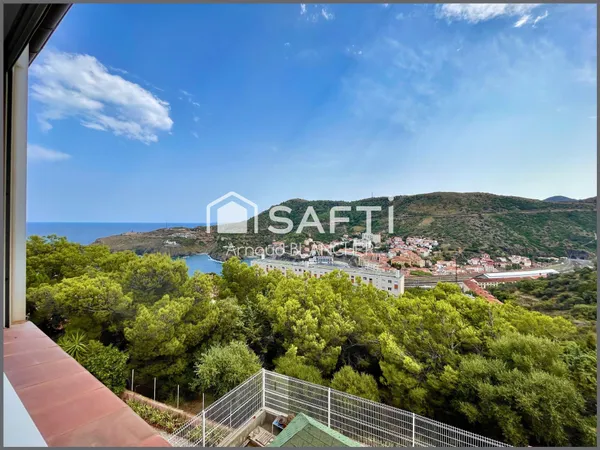 A quelques minutes de l'Espagne, charmante Villa deux faces avec vue mer et montagne dans quartier r