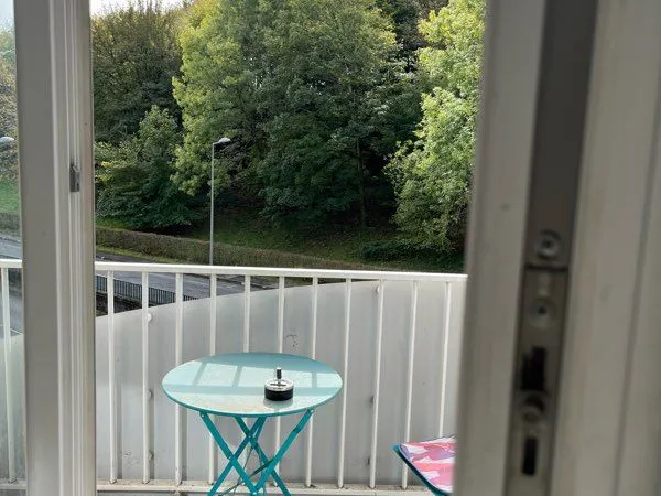 47m2, 590, terrasse, parking privée proche centre ville