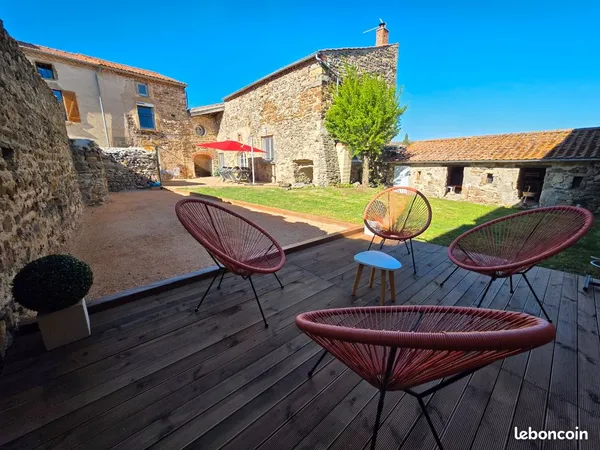 Ensemble de maison rénovées