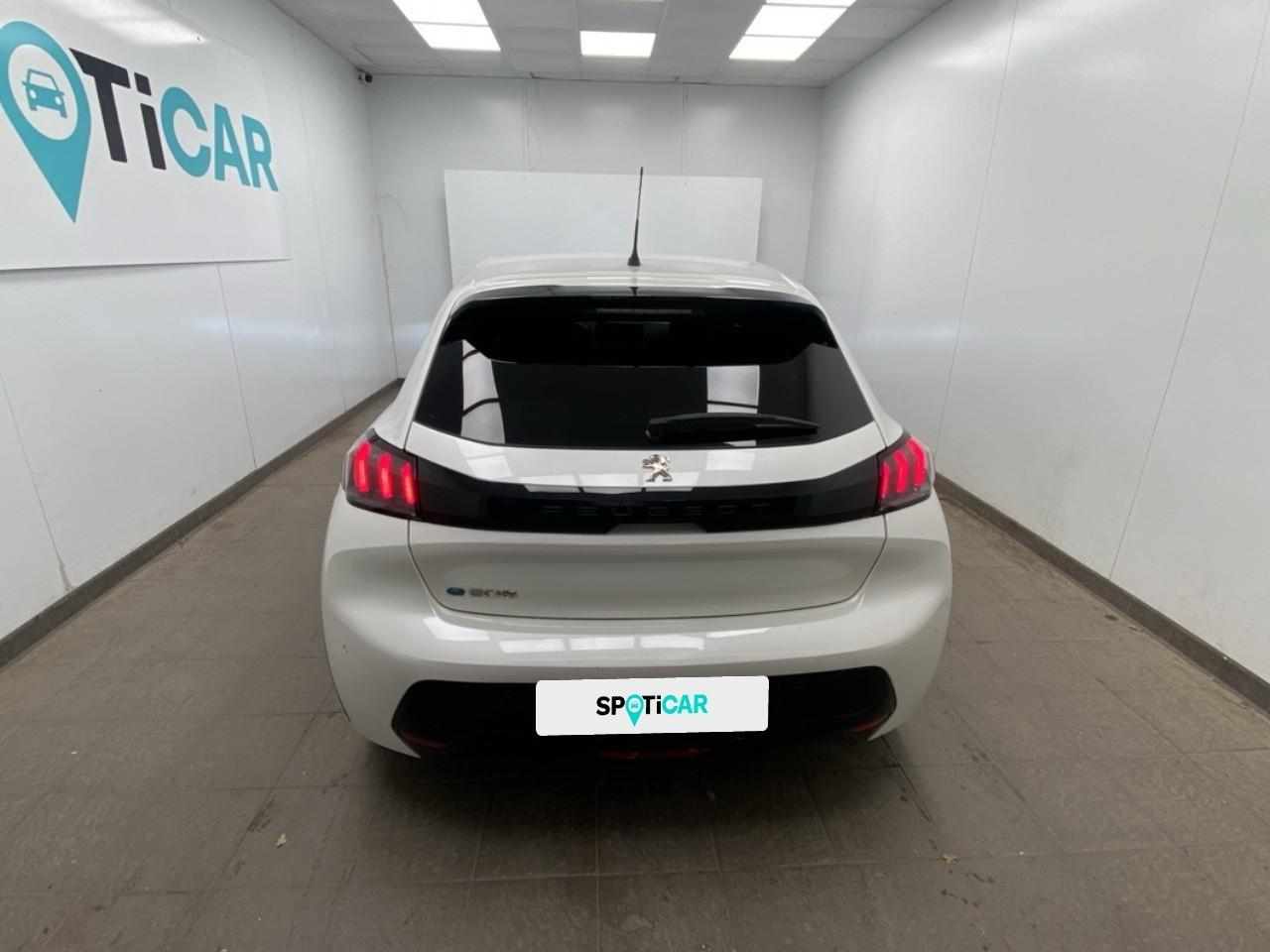 Peugeot 208 electrique 50 kwh 136ch allure — photo 5