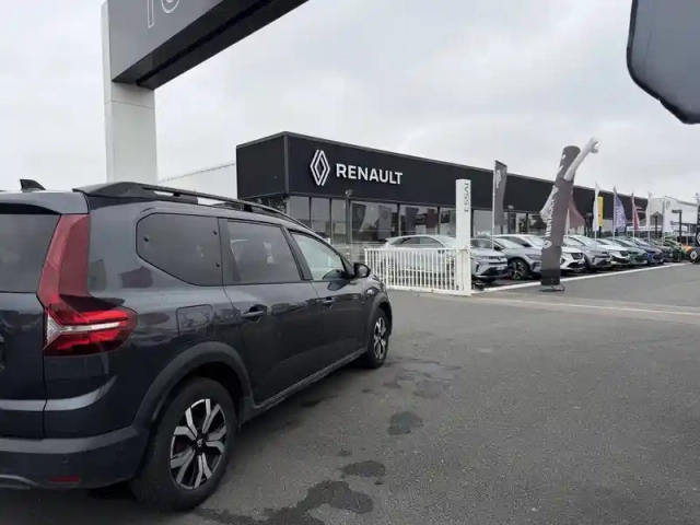 Dacia Jogger eco-g 100 7 places — photo 3