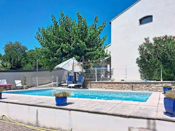 Villa 5 pièces 105 m²