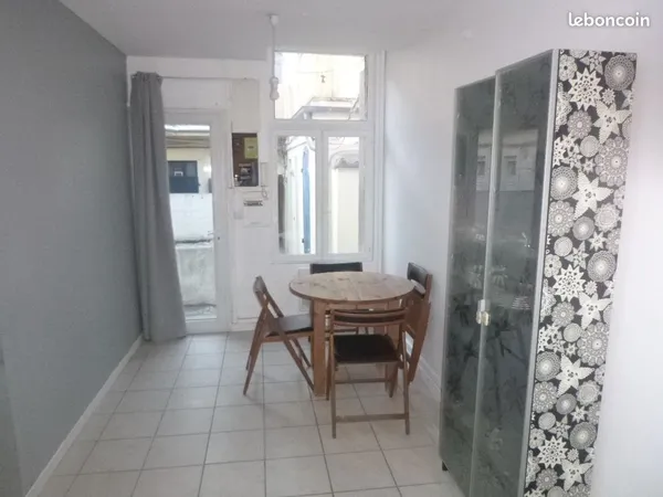 Appartement meublé p2 bis