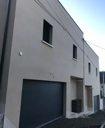Maison à louer de 110m2 à Brive