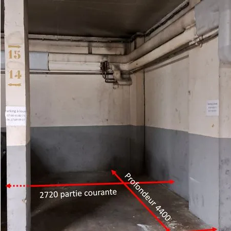 Parking 12 m²