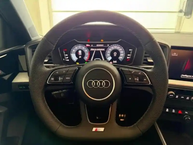 Audi A1 sportback 30 tfsi 116ch s line s tronic 7 — photo 13