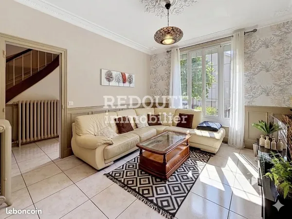 Maison 6 pièces 126 m²