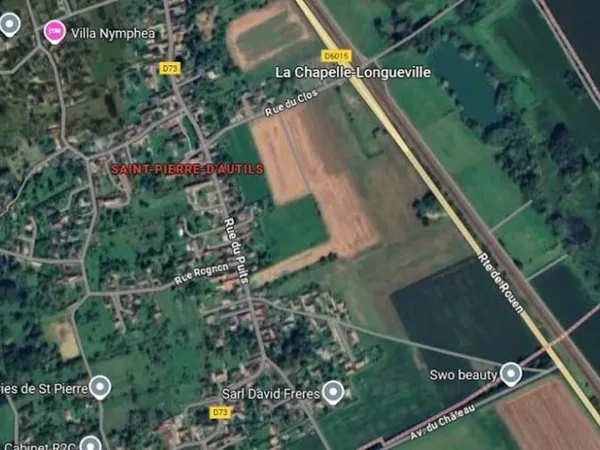 Terrain 882 m²