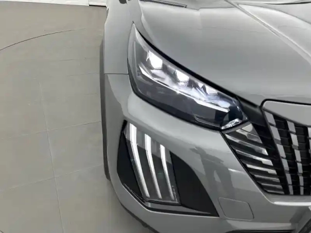 Peugeot 2008 hybrid 145 e-dcs6 — photo 64