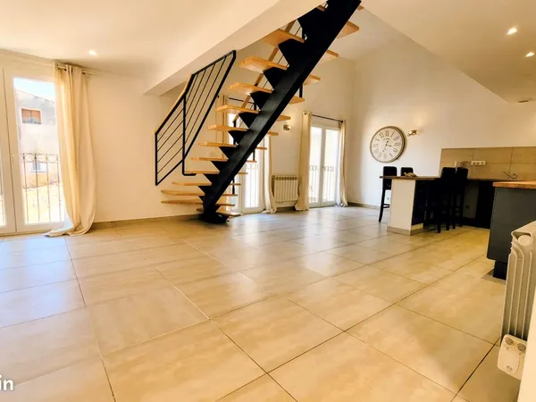 Grand duplex T3 de 73.92 m², esprit loft, moderne belle hauteur sous plafond, plein de charme au 2èm