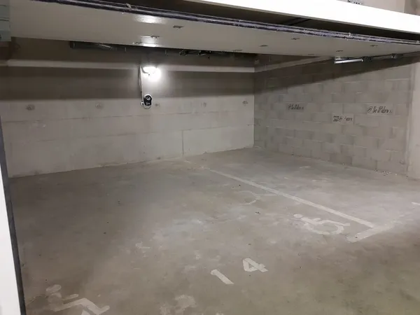 Garage Box