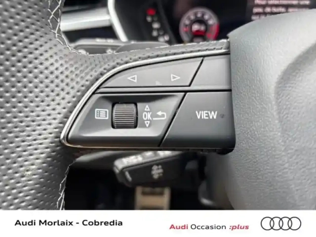 Audi Q3 35 tfsi 150ch s line plus s tronic 7 — photo 13