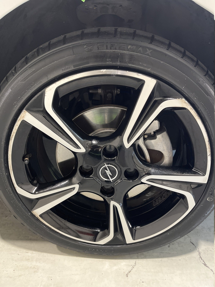 Opel Corsa — photo 36