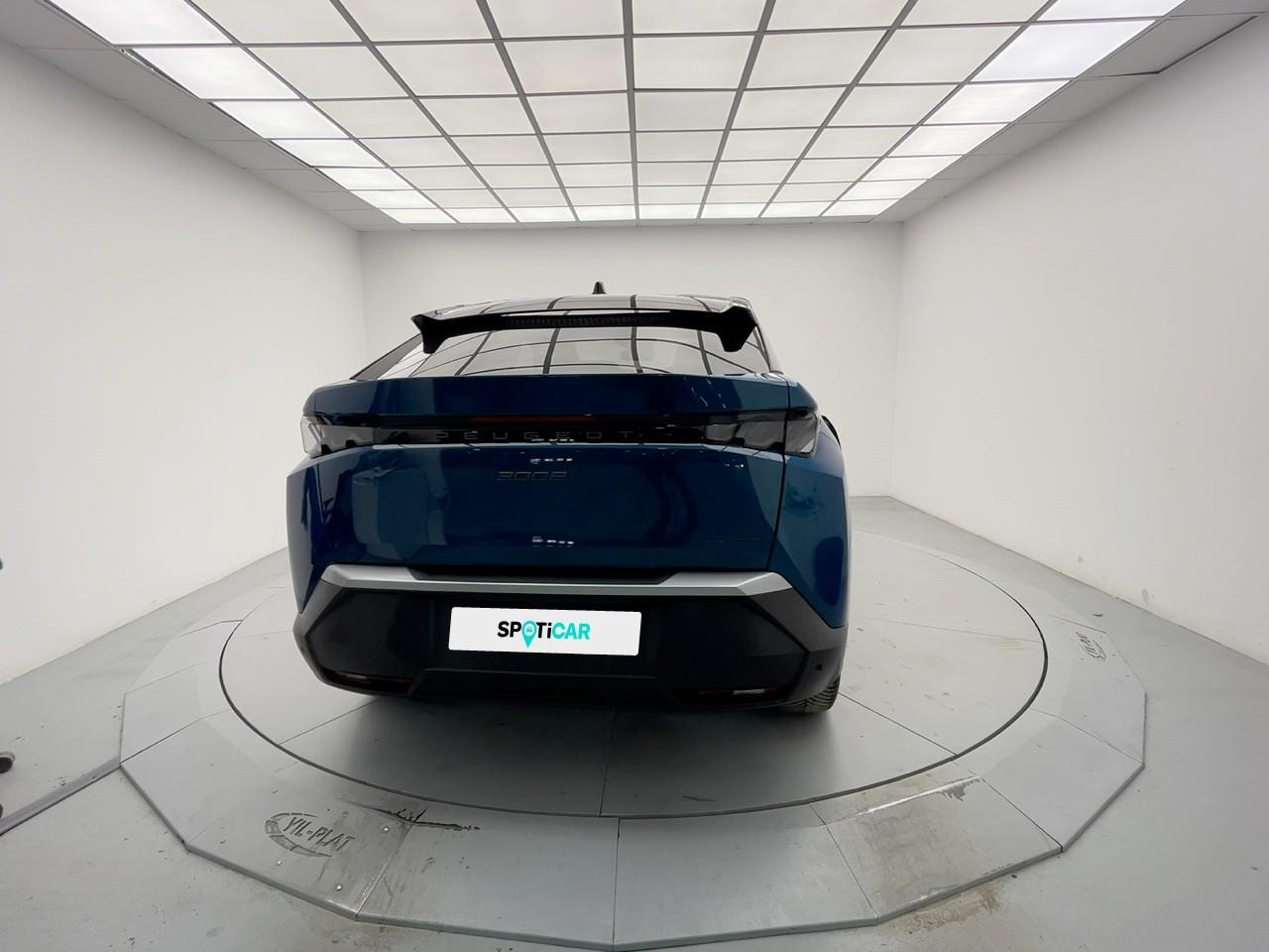 Peugeot 3008 hybrid 145 e-dcs6 gt — photo 4