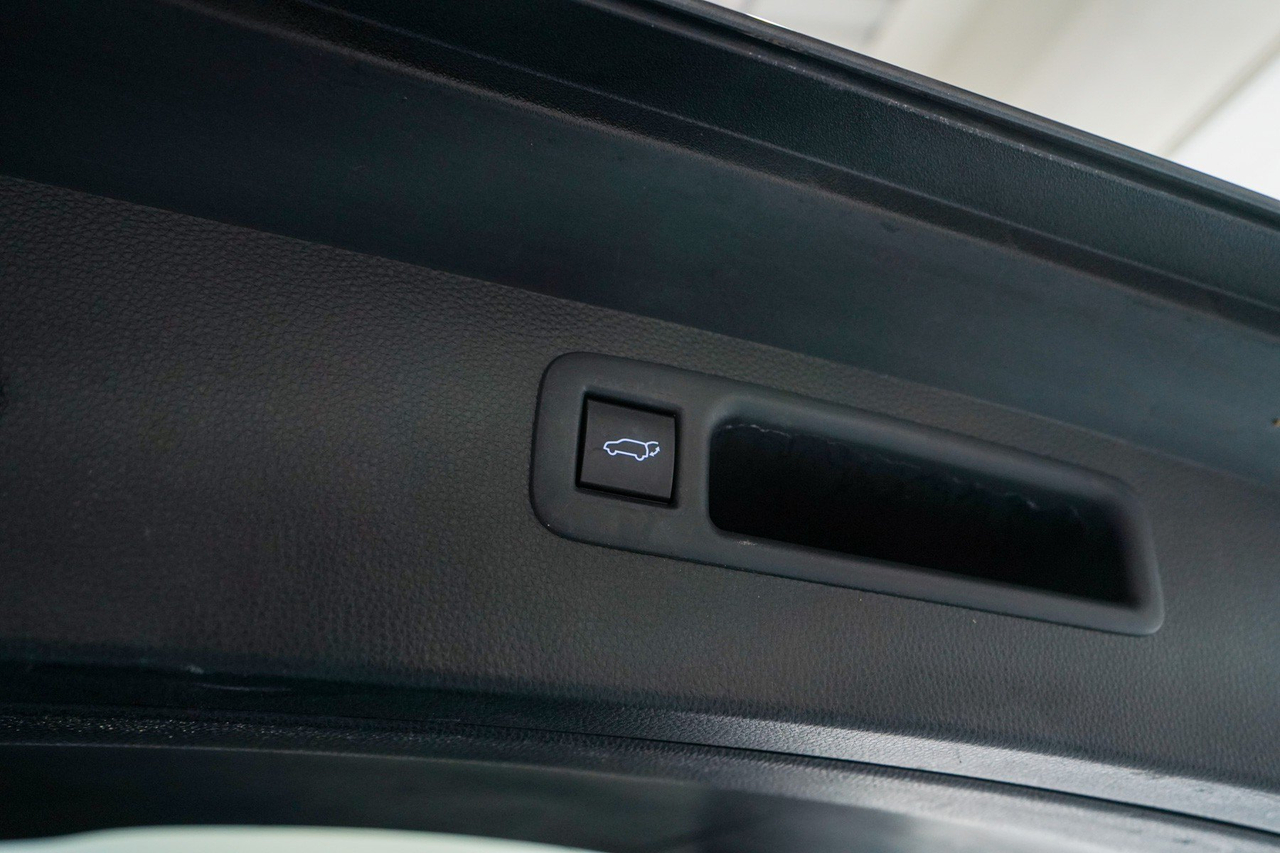 Toyota HIGHLANDER — photo 17