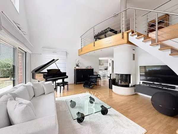 Maison 7 pièces 160 m²