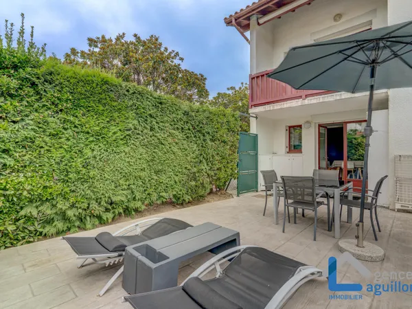 HENDAYE PLAGE- 2 PIECES TERRASSE ET PARKING EN OPTION