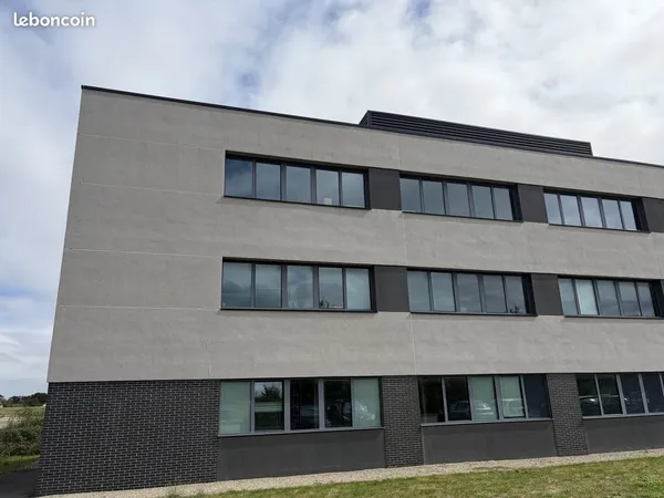 Bureaux 300 m² Saint-Jacques-de-la-Lande