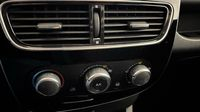 Renault Clio 1.5 dCi 90ch energy Limited EDC 5p Euro6c — photo 26