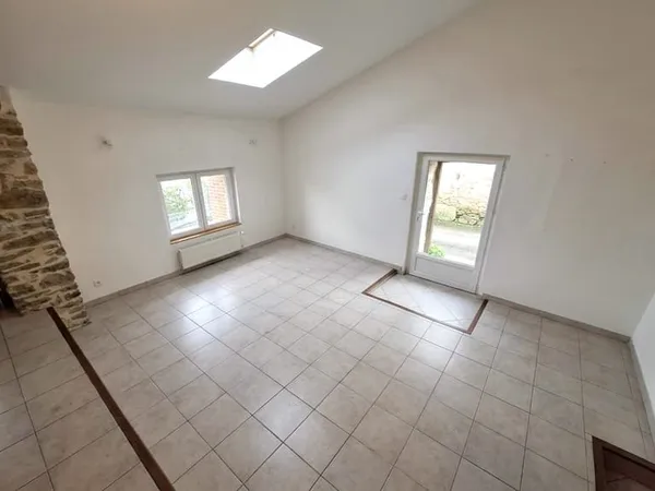 Maison louée 75 m2 habitables Centre de Lorlanges (43360