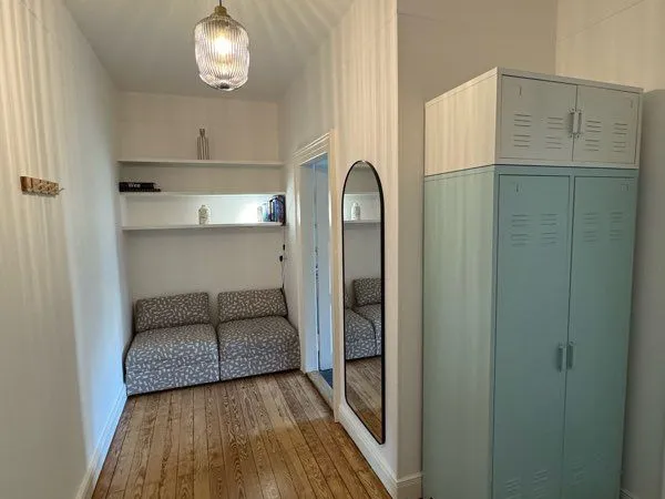 STRASBOURG NEUDORF - Beau 2 pièces meublé 49 m² avec balcon - 950 CC