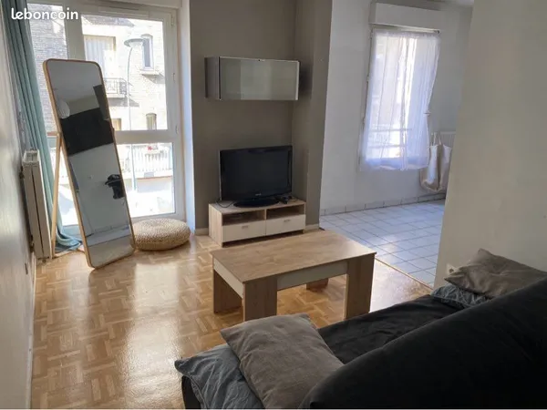 Studio à clichy