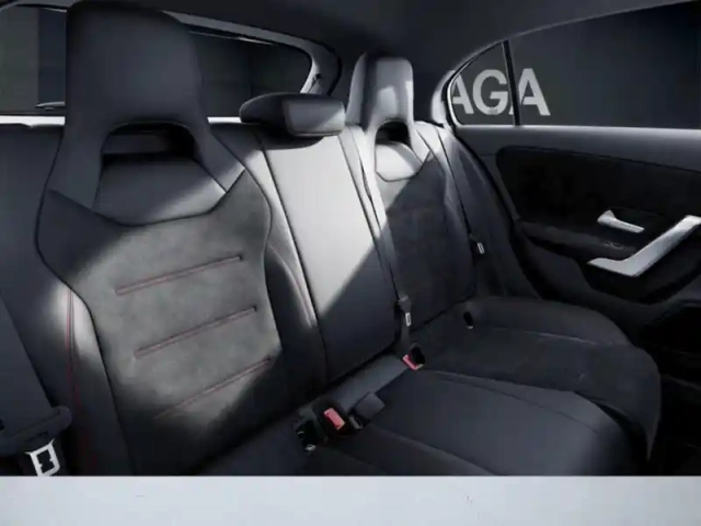 Mercedes Classe A 200 star edition — photo 39