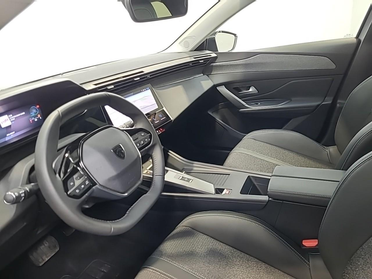 Peugeot 308 hybrid 145 e-dcs6 allure — photo 9