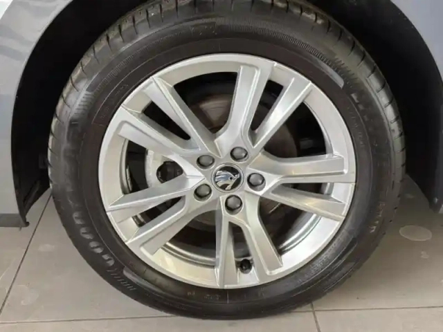 Skoda Fabia 1.0 tsi evo2 95ch limited edition — photo 11