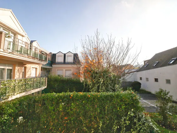 Appartement 3 pièces 72 m² - Balcon - Parking - ANTONY