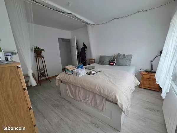 Appartement T3 avec terrasse