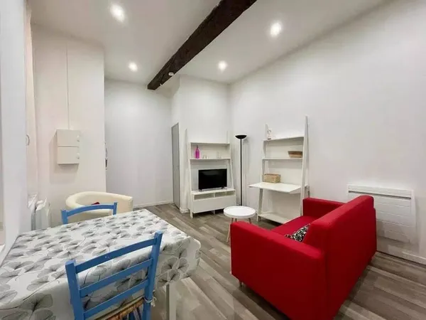Studio 1 pièce 15 m²