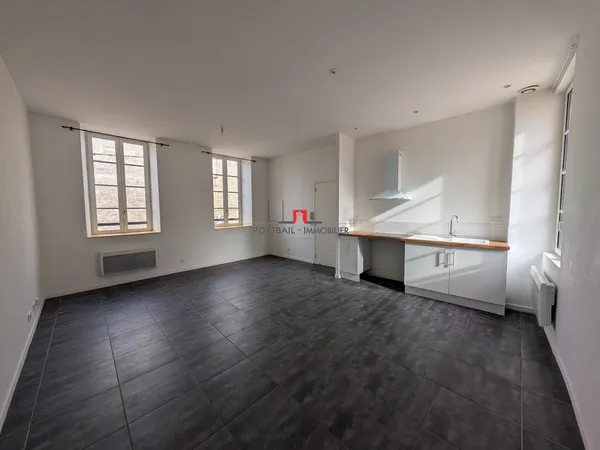 APPARTEMENT DEUX PIECES