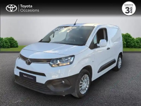 Toyota Proace city medium 110 vvt-i dynamic mc23
