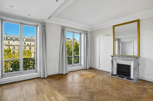 Appartement 3 pièces 115 m²