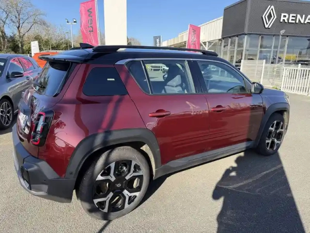 Renault 4 renault  e-tech electrique 150 ch autonomie confort — photo 3