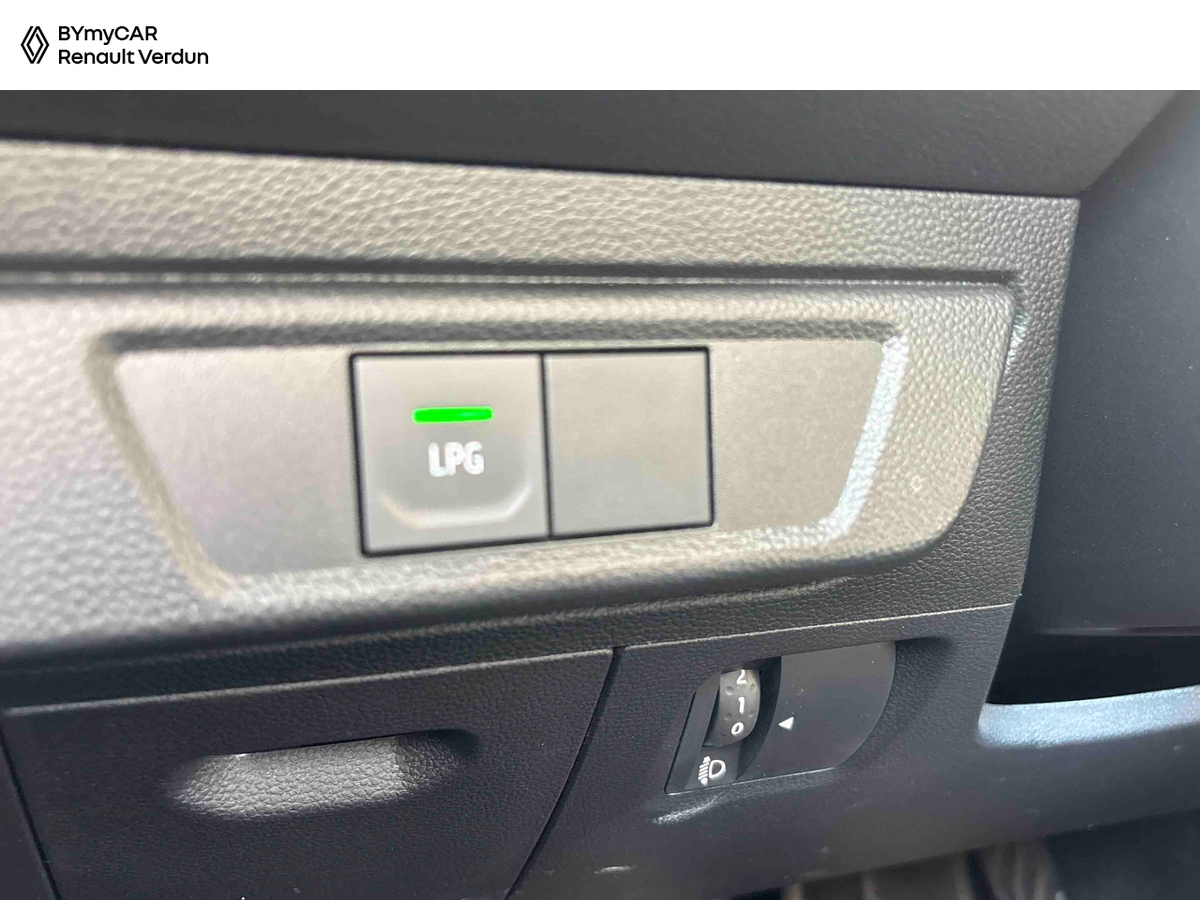 Dacia Jogger ECO-G 100 5 places — photo 18