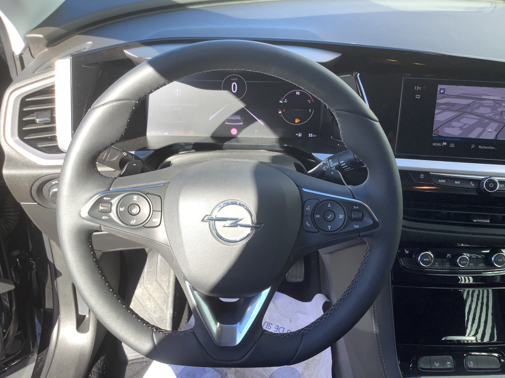 Opel Grandland — photo 18