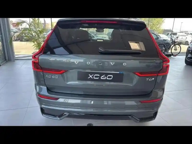 Volvo Xc60 t6 hybride rechargeable 335ch ultra style dark geartronic 8 awd — photo 13