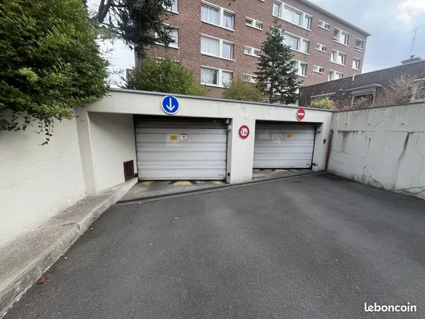 Parking/box 15 m² Lille