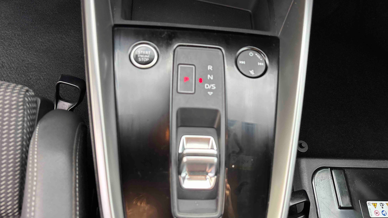 Audi A3 Sportback 35 TFSI Mild Hybrid 150 S tronic 7 — photo 22