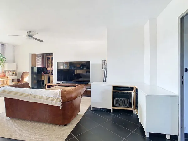 Appartement 5 pièces 96 m²