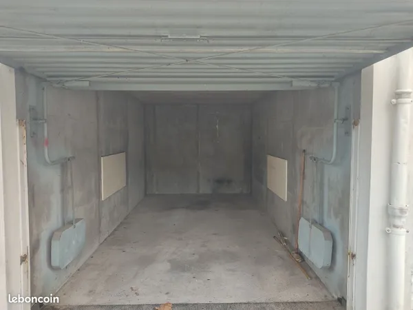 Garage à louer