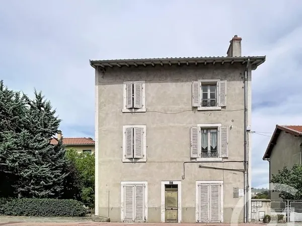 Immeuble 168 m²