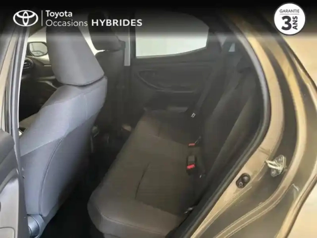 Toyota Yaris 116h design 5p my21 — photo 12