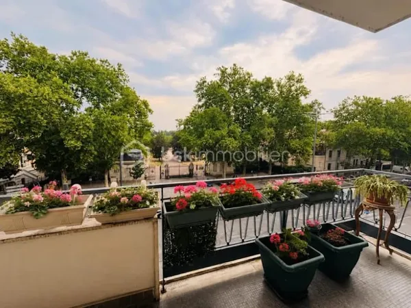 Appartement 5 pièces 150 m²