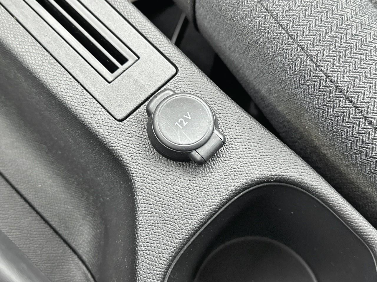 Citroën C4 puretech 100 s&s bvm6 live — photo 26
